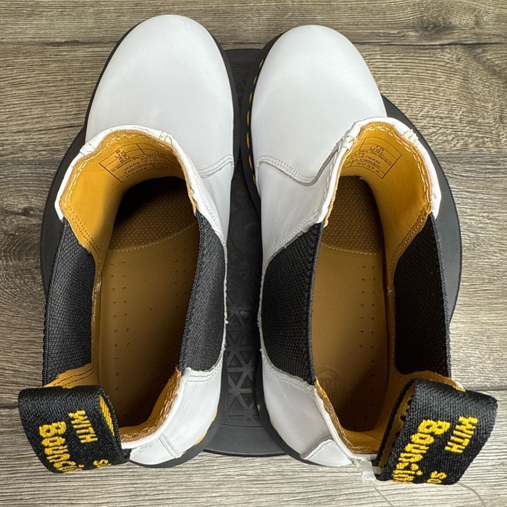 Dr Martens 2976 Smooth Leather White Chelsea Boots Women’s Size 10 - Picture 8 of 8